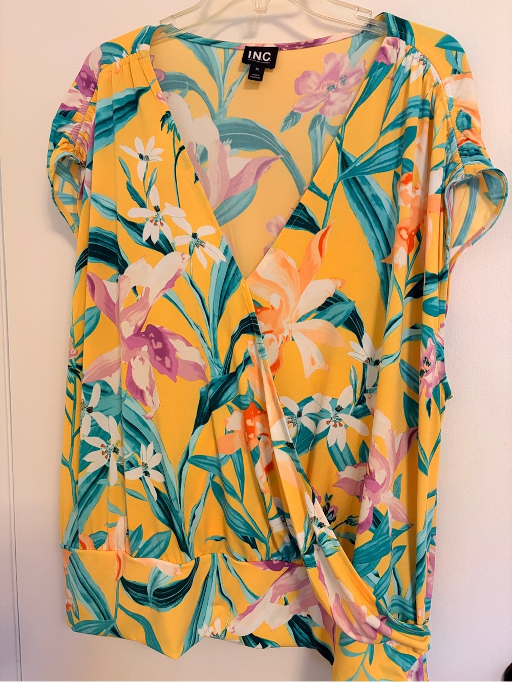 INC 3X Sleeveless Yellow Tropical Floral Wrap Blouse Summer International Concep
